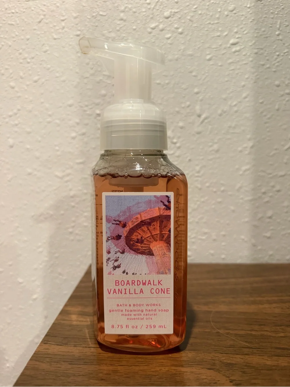 Bath & Body Works Boardwalk Vanilla Cone Foaming Hand Soap
